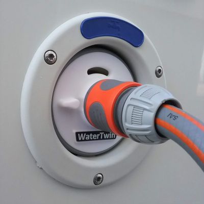 Wassertankdeckel Adapter mit Anschluss für Gardena System für Wohnmobil, Caravan, Boot mit Überlauffunktion und integrierter Doppelkupplung (Passend für Tankdeckel 3-Pin D:78mm)