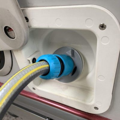 Watertwin Wohnmobil Wassertank Adapter Wohnwagen Einfüllstutzen Zubehör Wassertankdeckel mit doppeltem Gardena Anschluss (Adapter für Tankdeckel 2-Pin D:64 Hymer)